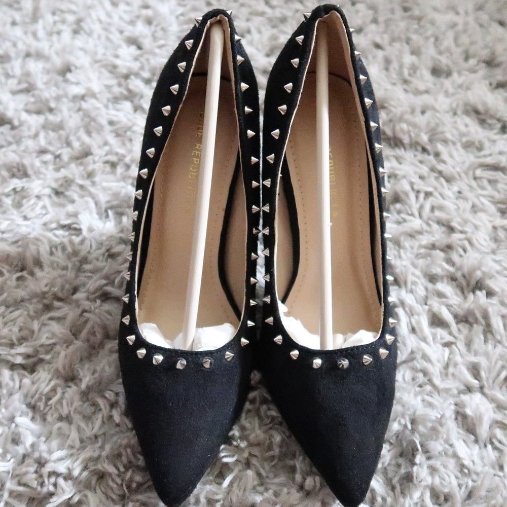 Shoe Republic LA Pointy Spiked Pumps